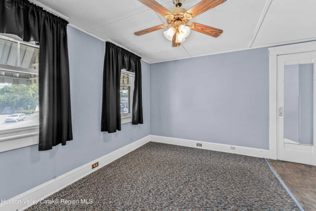 429 Albany Avenue, Kingston, NY 12401 - Photo 24 of 31