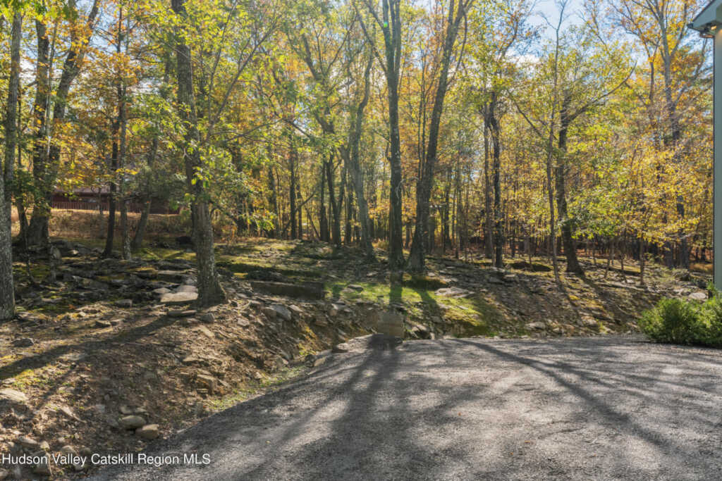 44 Old Wagon Road, Woodstock, NY 12498 - Photo 28 of 33