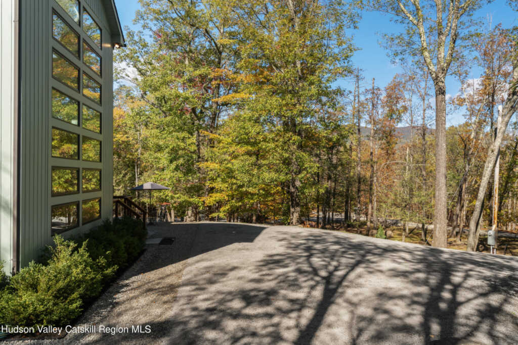 44 Old Wagon Road, Woodstock, NY 12498 - Photo 29 of 33