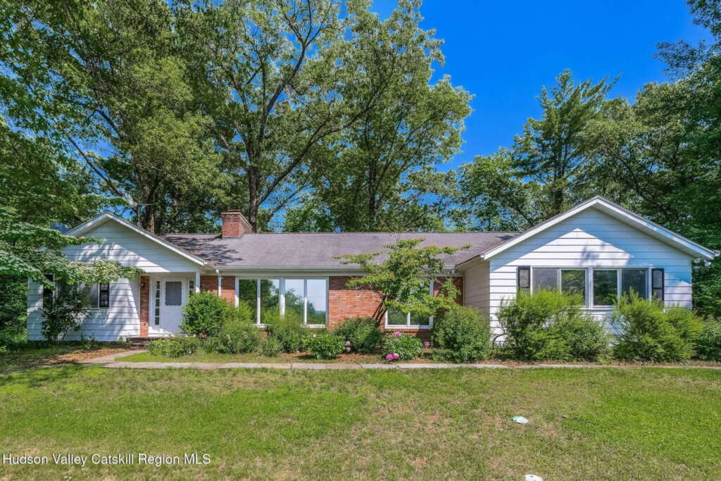 159 Edgewood Avenue, Hurley, NY 12443