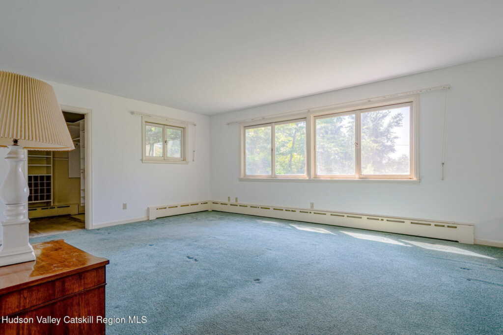159 Edgewood Avenue, Hurley, NY 12443 - Photo 10 of 36