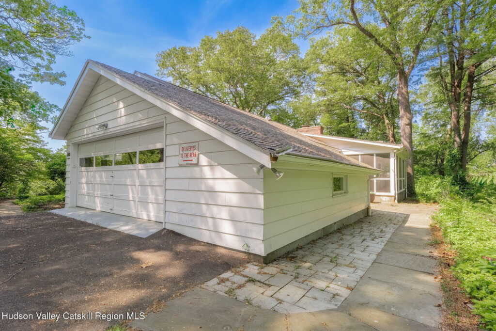 159 Edgewood Avenue, Hurley, NY 12443 - Photo 34 of 36