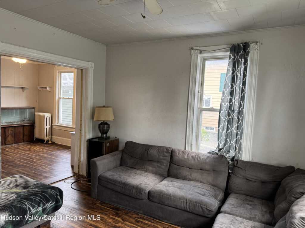 154 Foxhall Avenue, Kingston, NY 12401 - Photo 8 of 23