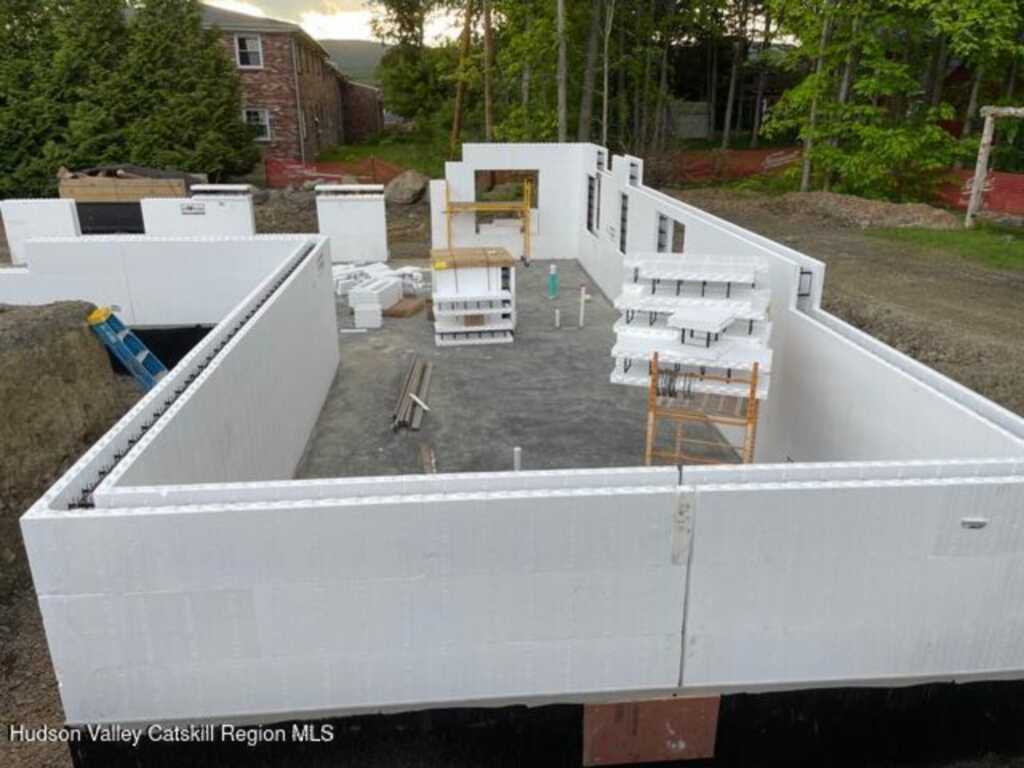 6 Cooper Street, Unit #B, New Paltz, NY 12561 - Photo 8 of 16