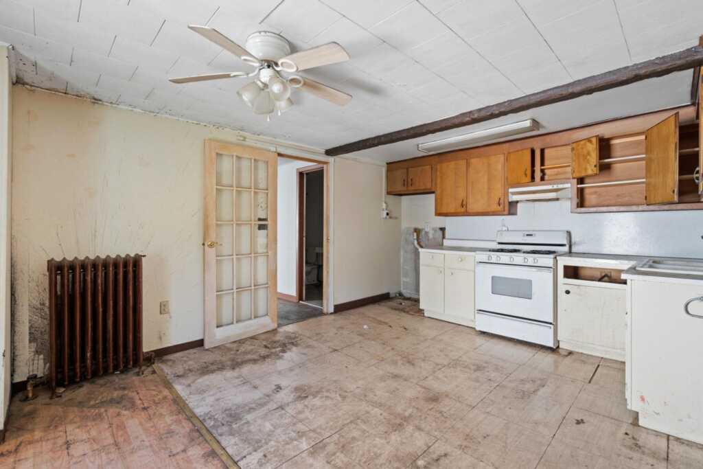 165 Fair Street, Kingston, NY 12401 - Photo 22 of 44