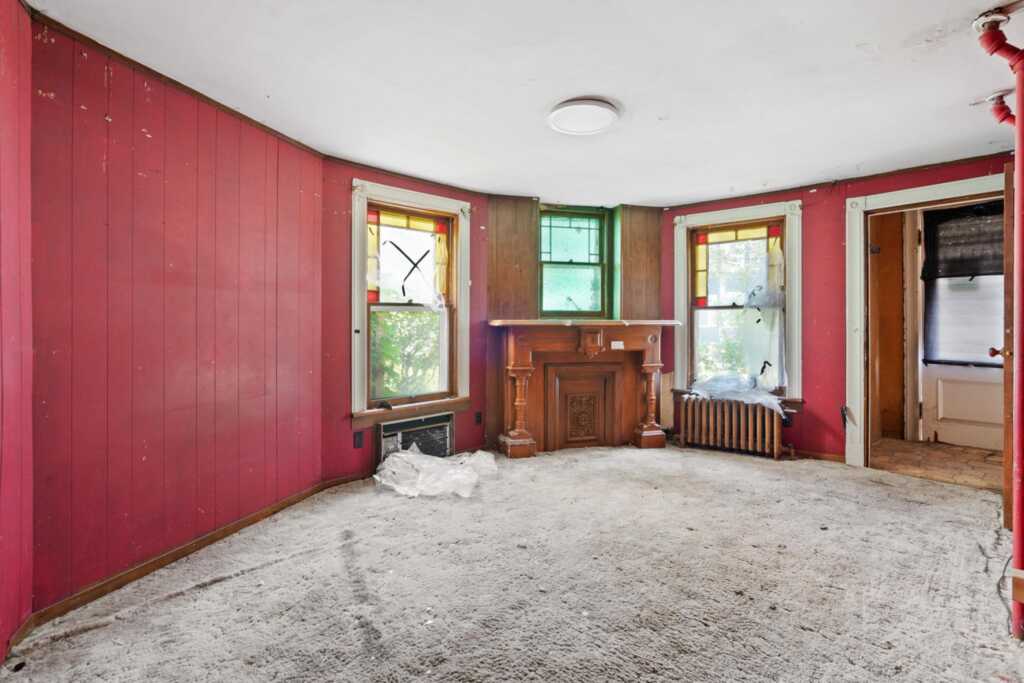 165 Fair Street, Kingston, NY 12401 - Photo 9 of 44
