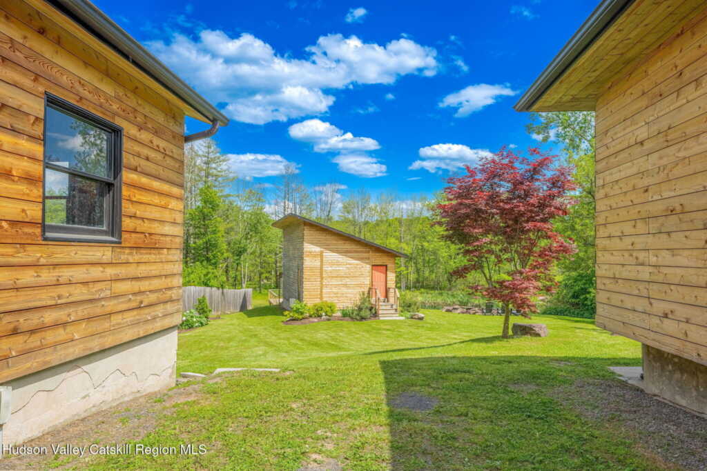 10 Harry Wells Road, Saugerties, NY 12477 - Photo 7 of 50