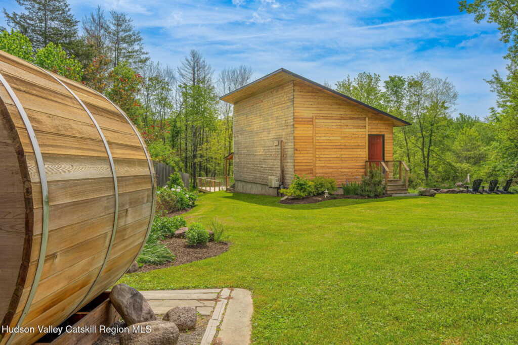 10 Harry Wells Road, Saugerties, NY 12477 - Photo 8 of 50