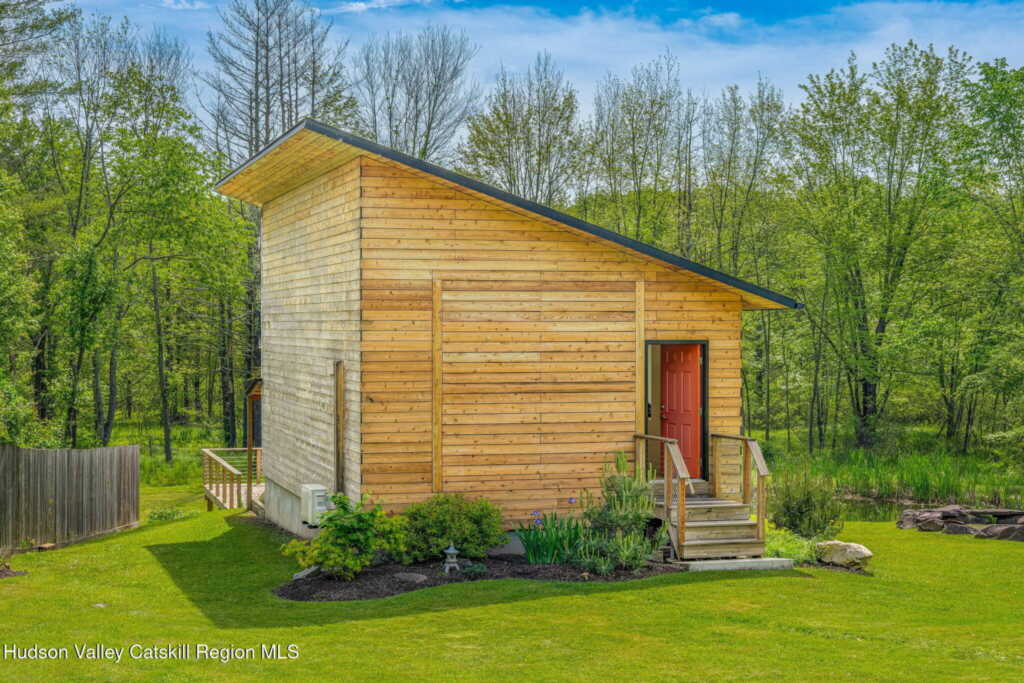 10 Harry Wells Road, Saugerties, NY 12477 - Photo 9 of 50
