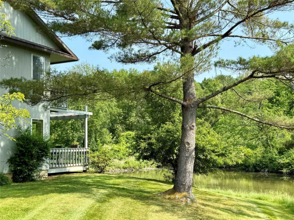 11 Creek Circle, Rhinebeck, NY 12572 - Photo 5 of 9
