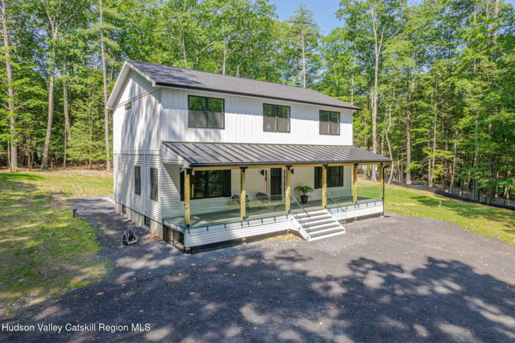 32 Maurizi Lane, Woodstock, NY 12498 - Photo 2 of 31