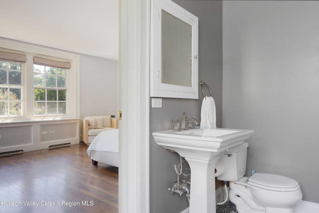 21 Barclay Street, Saugerties, NY 12477 - Photo 29 of 50