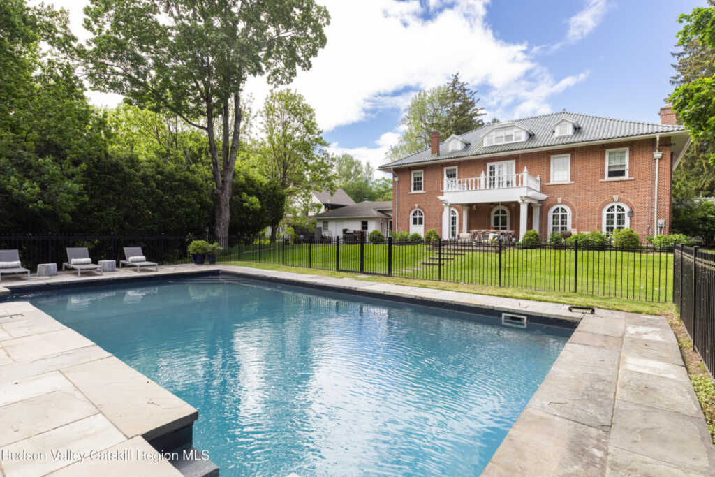 21 Barclay Street, Saugerties, NY 12477 - Photo 42 of 50