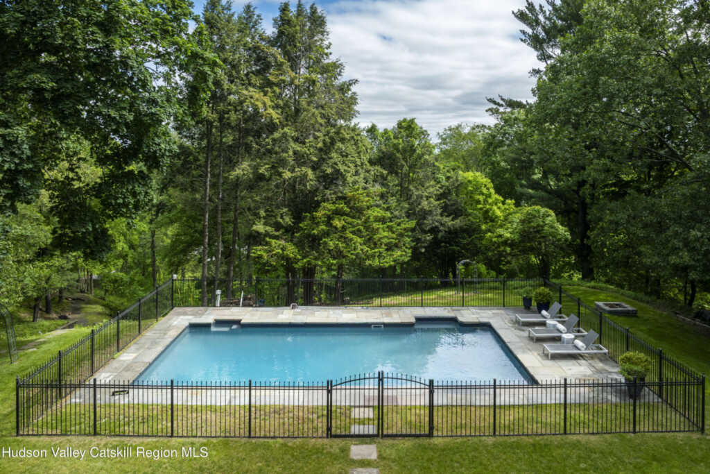 21 Barclay Street, Saugerties, NY 12477 - Photo 43 of 50