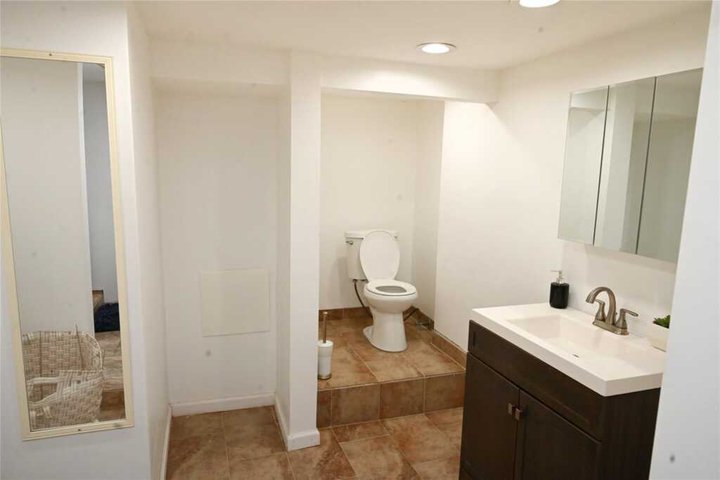 114 First Avenue, Kingston, NY 12401 - Photo 23 of 49