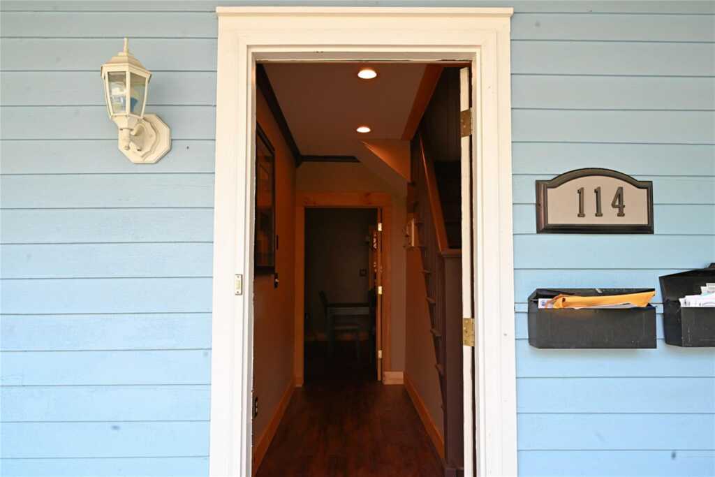 114 First Avenue, Kingston, NY 12401 - Photo 3 of 49