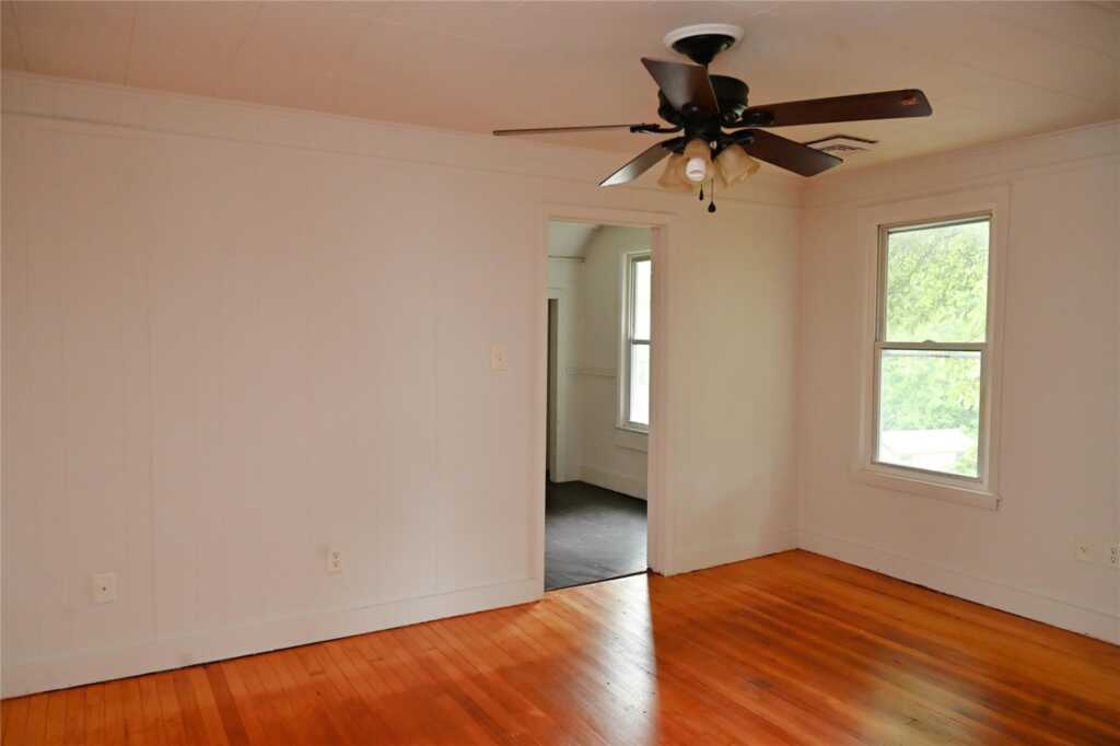 114 First Avenue, Kingston, NY 12401 - Photo 35 of 49