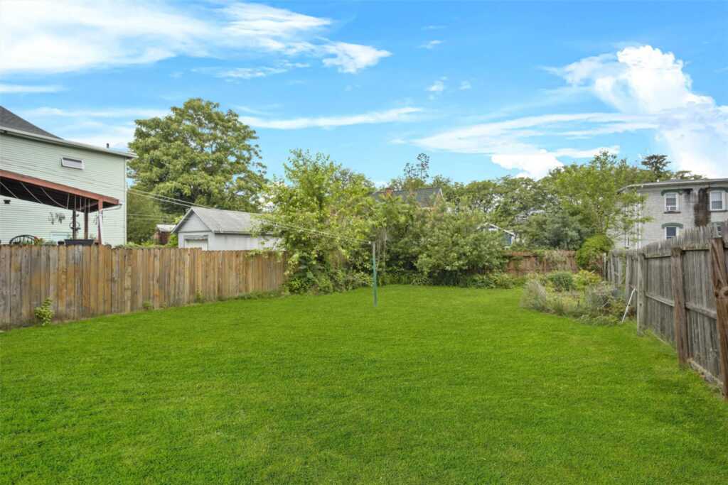 420 Hasbrouck Avenue, Kingston, NY 12401 - Photo 10 of 13