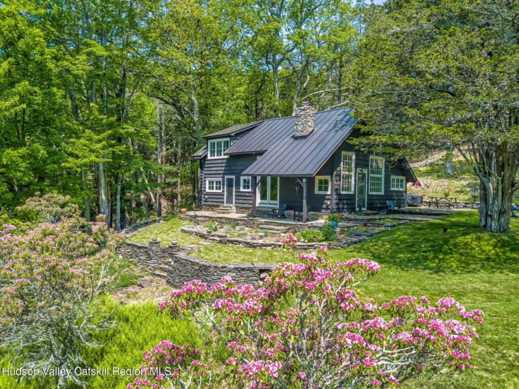 76-78 Mid Mountain Way, Woodstock, NY 12498 - Photo 2 of 47