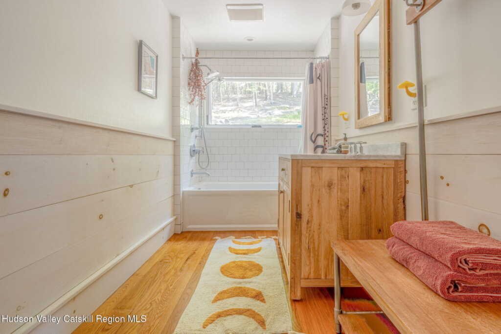 76-78 Mid Mountain Way, Woodstock, NY 12498 - Photo 22 of 47