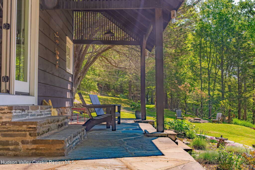 76-78 Mid Mountain Way, Woodstock, NY 12498 - Photo 3 of 47