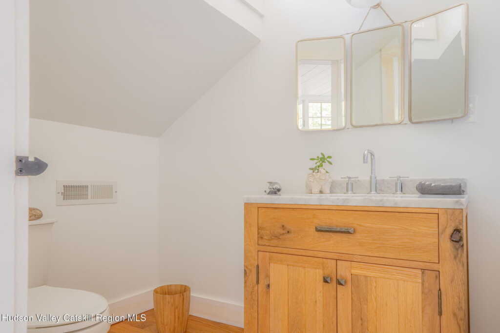 76-78 Mid Mountain Way, Woodstock, NY 12498 - Photo 33 of 47