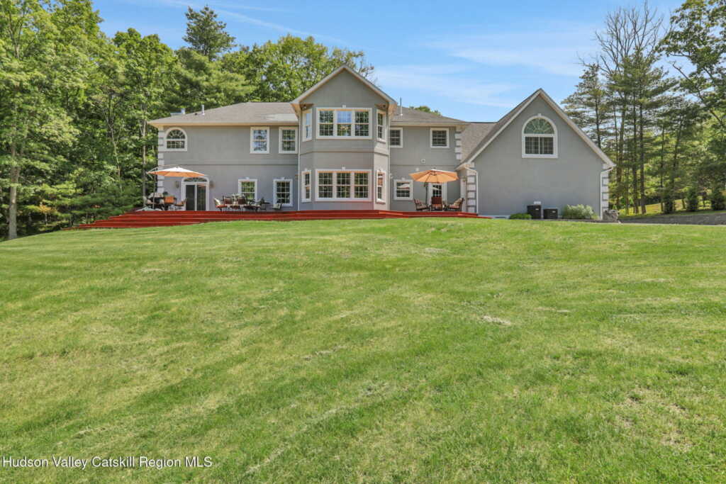 95 Fawn Hill Court, Kingston, NY 12401 - Photo 2 of 50