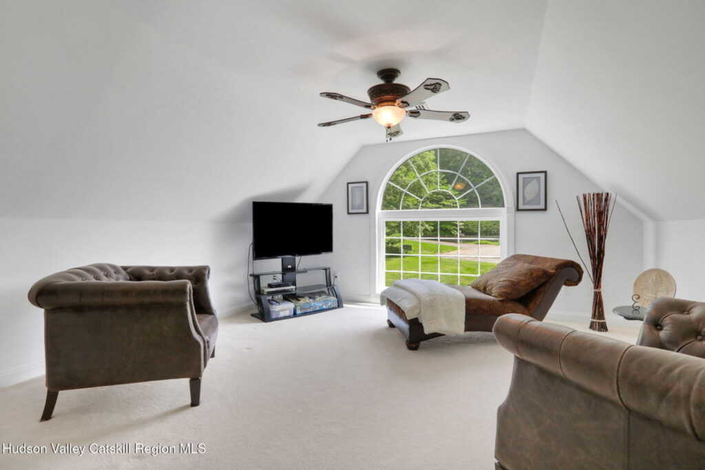 95 Fawn Hill Court, Kingston, NY 12401 - Photo 45 of 50