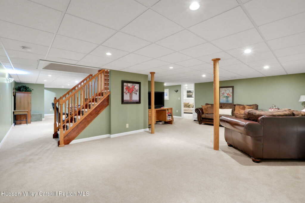 95 Fawn Hill Court, Kingston, NY 12401 - Photo 46 of 50