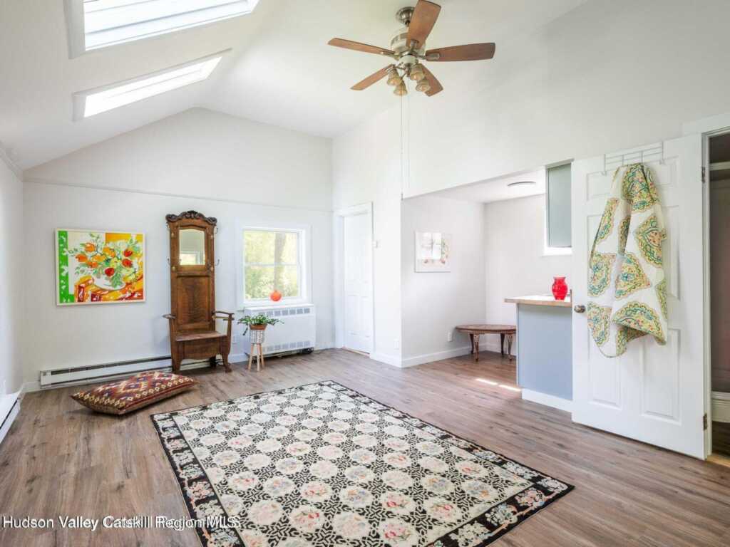 12 Library Lane, Woodstock, NY 12498 - Photo 23 of 33
