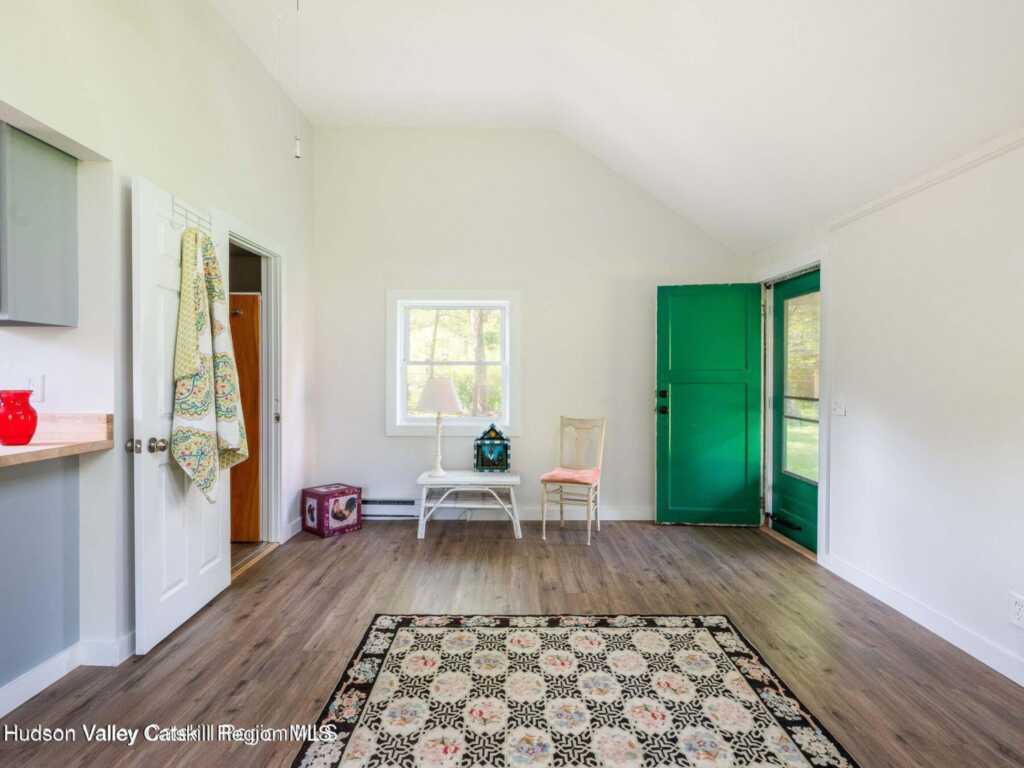 12 Library Lane, Woodstock, NY 12498 - Photo 24 of 33