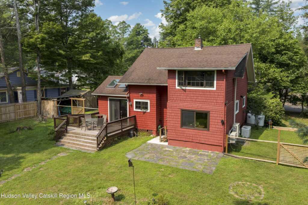 12 Library Lane, Woodstock, NY 12498 - Photo 45 of 50