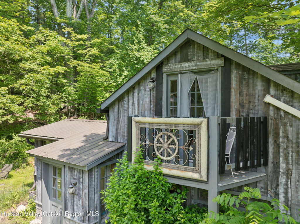 1143 Sawkill Road Road, Kingston, NY 12401