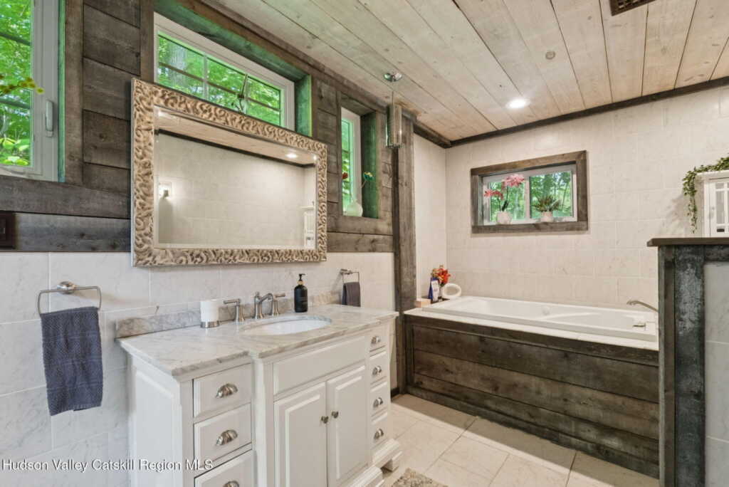 1143 Sawkill Road Road, Kingston, NY 12401 - Photo 18 of 50