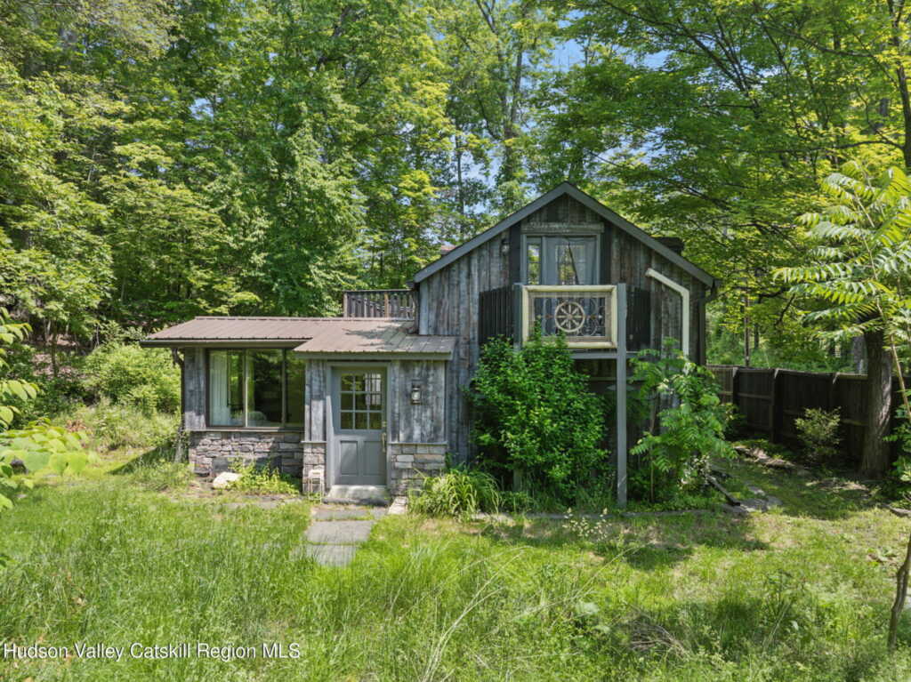 1143 Sawkill Road Road, Kingston, NY 12401 - Photo 3 of 50