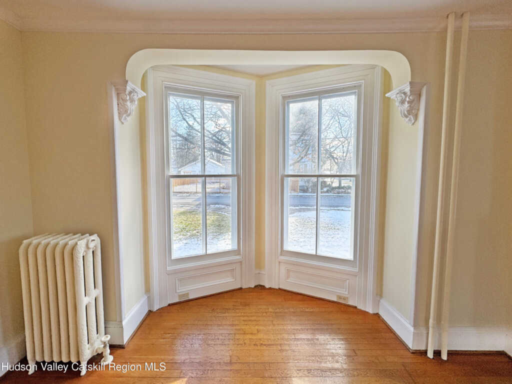 11 Bridge Street, Saugerties, NY 12477 - Photo 13 of 50