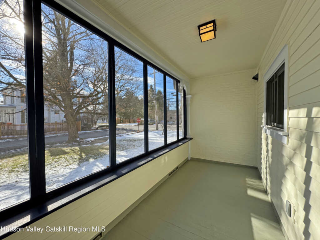11 Bridge Street, Saugerties, NY 12477 - Photo 29 of 50