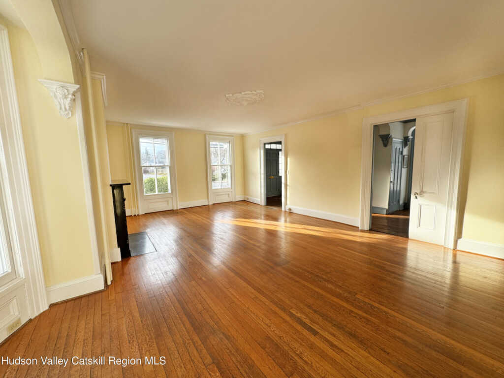 11 Bridge Street, Saugerties, NY 12477 - Photo 9 of 50