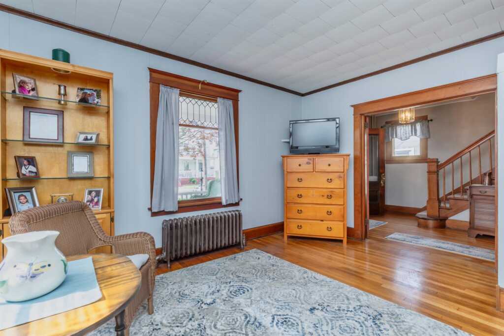 35 Derrenbacher Street, Kingston, NY 12401 - Photo 10 of 48