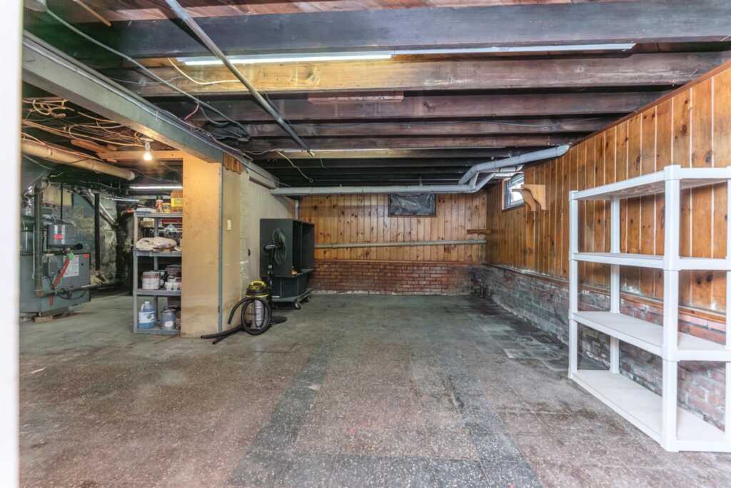 35 Derrenbacher Street, Kingston, NY 12401 - Photo 39 of 48