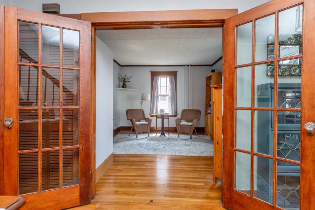 35 Derrenbacher Street, Kingston, NY 12401 - Photo 7 of 48
