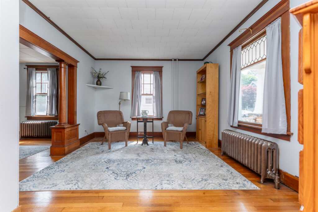 35 Derrenbacher Street, Kingston, NY 12401 - Photo 8 of 48