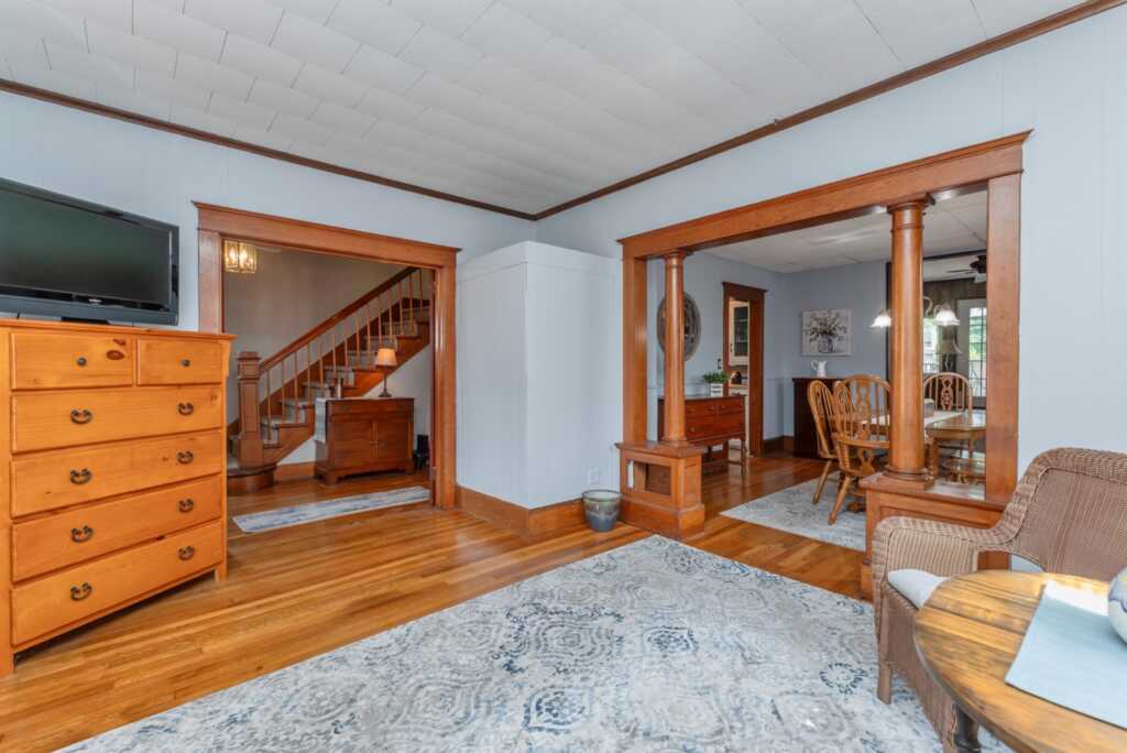 35 Derrenbacher Street, Kingston, NY 12401 - Photo 9 of 48