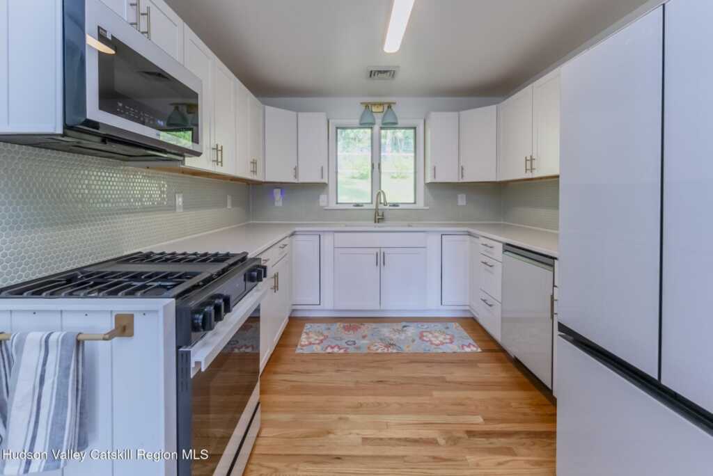 331 Joys Lane, Hurley, NY 12443 - Photo 21 of 46