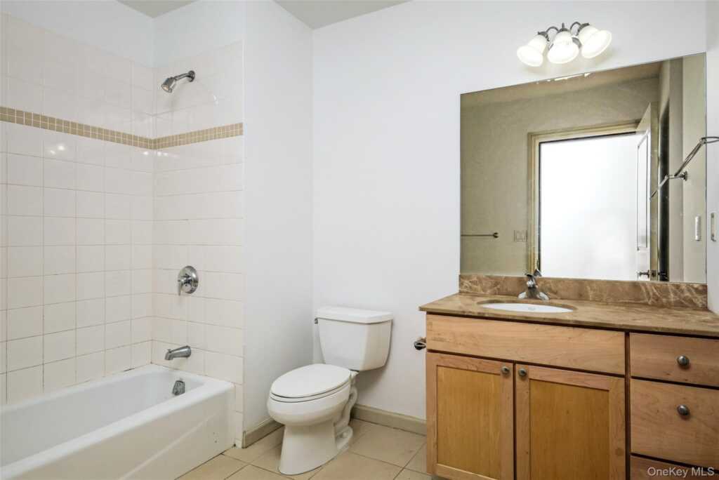 543 Main Street, Unit #201, New Rochelle, NY 10801 - Photo 8 of 20