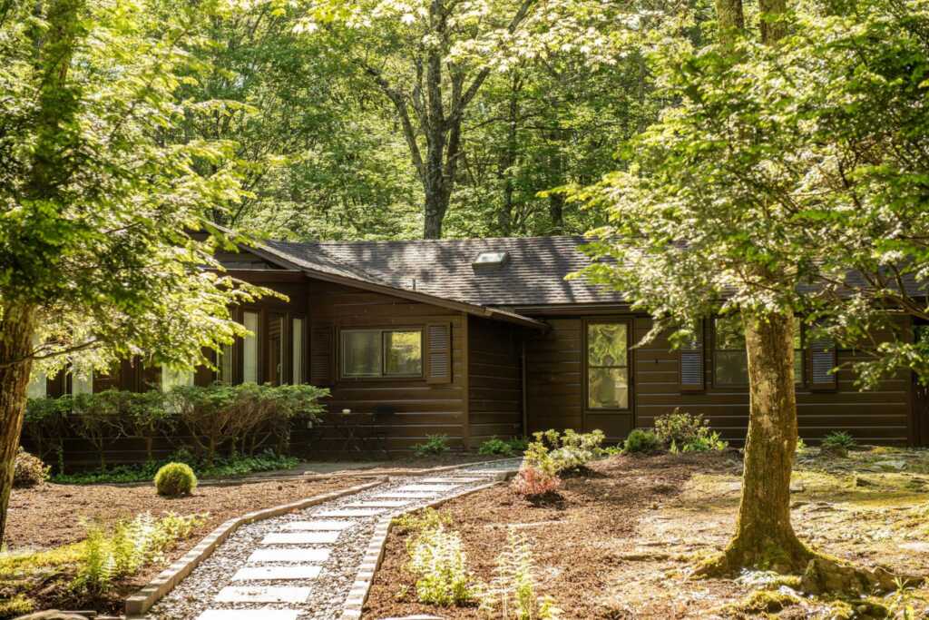 276 Chestnut Hill Road, Woodstock, NY 12498