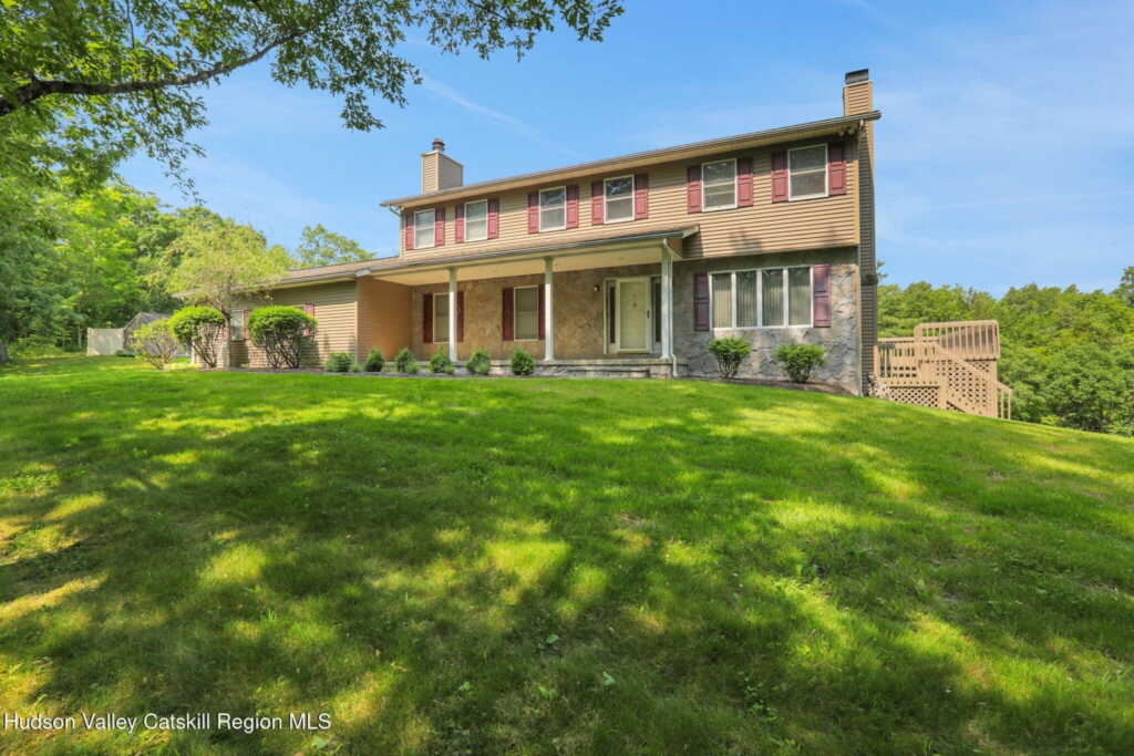 14 Glenerie Lane, Saugerties, NY 12477