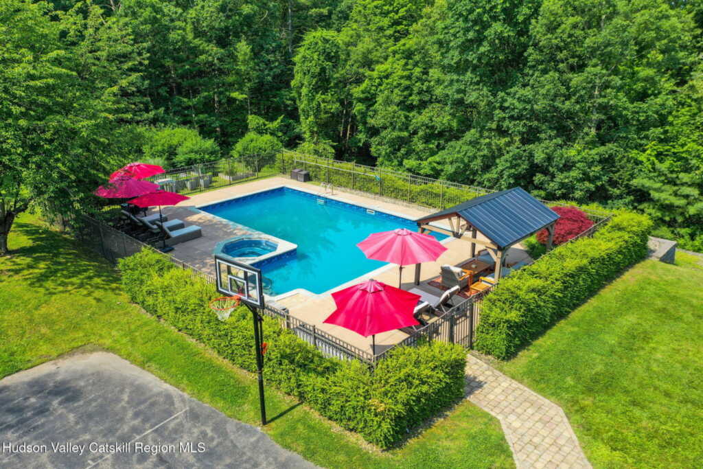 14 Glenerie Lane, Saugerties, NY 12477 - Photo 29 of 46