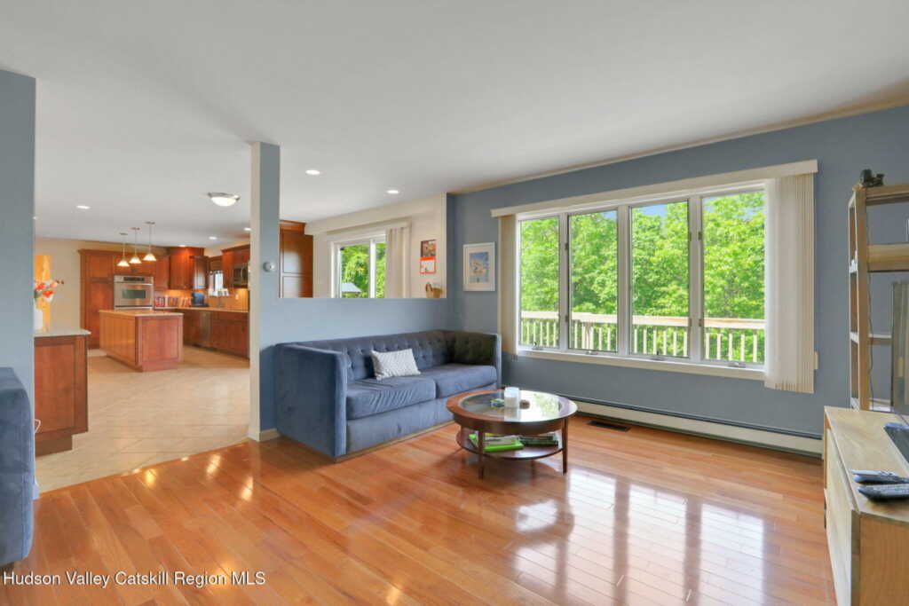 14 Glenerie Lane, Saugerties, NY 12477 - Photo 6 of 46