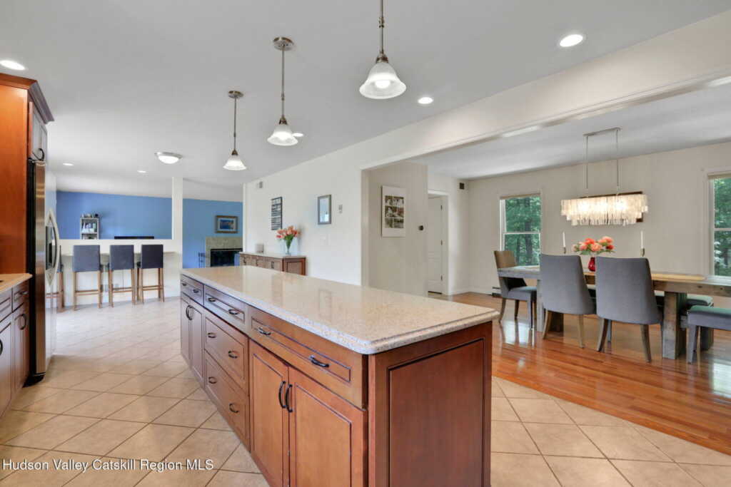 14 Glenerie Lane, Saugerties, NY 12477 - Photo 9 of 46